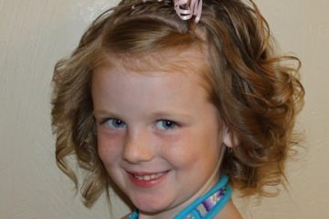 Cómo hacer peinados para niñas con cabello corto